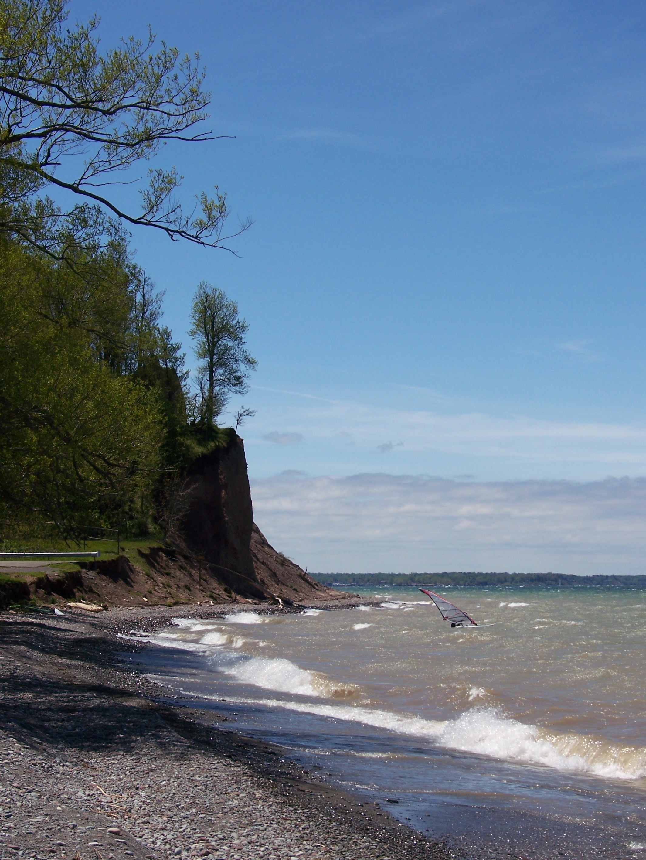 East Bay Rd. (Chimney Bluffs)